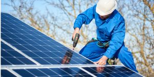 Installation Maintenance Panneaux Solaires Photovoltaïques à Pers